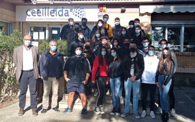 Un grup d’estudiants de la UdL visita el CEEILleida